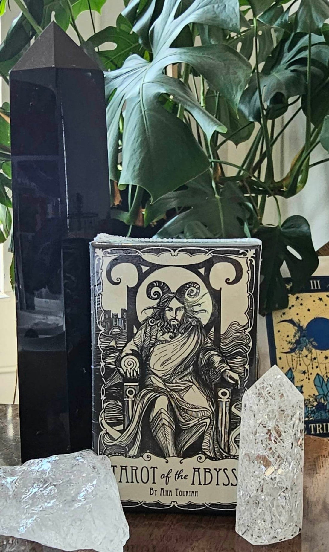 Tarot of the Abyss cover