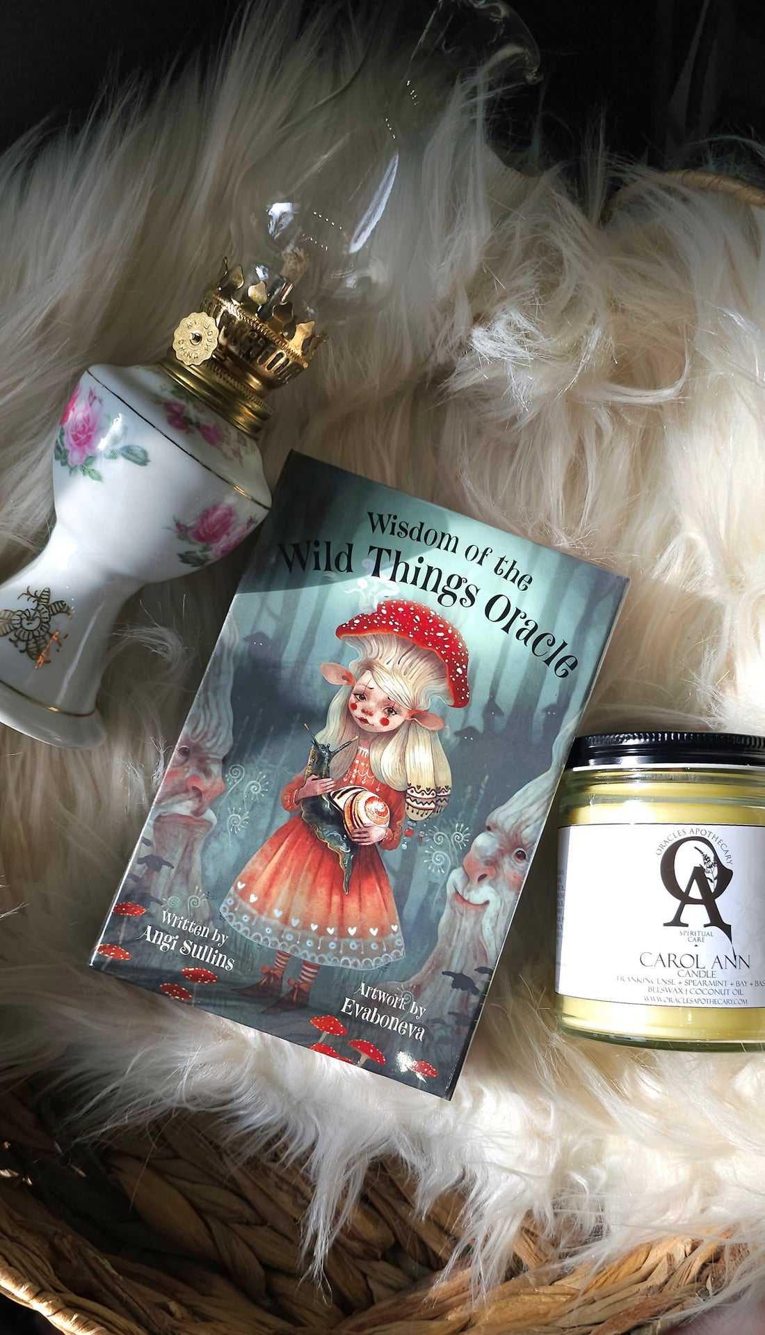 Wisdom of the Wild Things Oracle deck