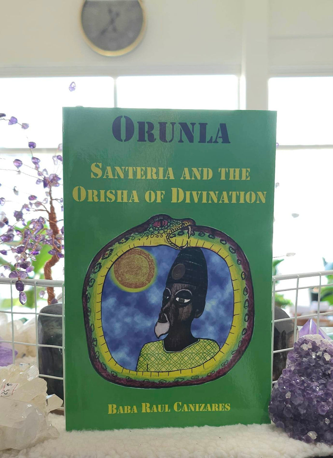 Orunla: Santeria and the Orisha of Divination